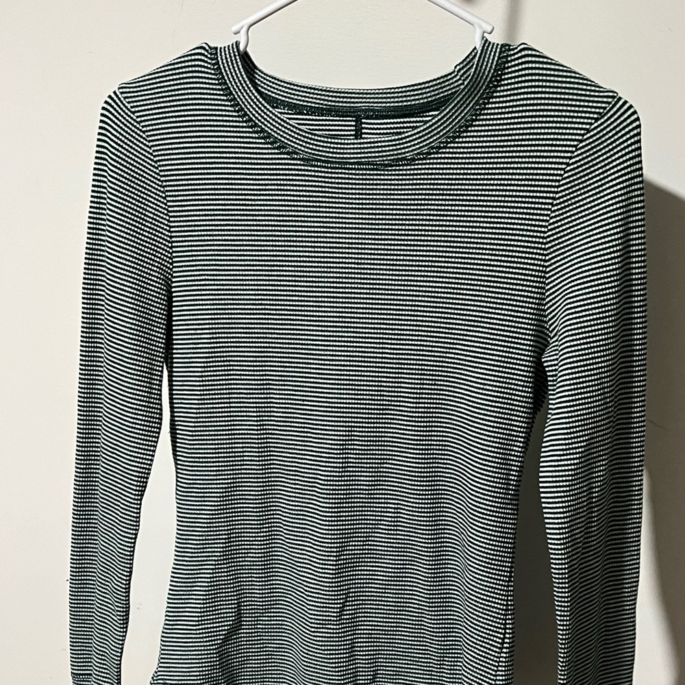 American Eagle Striped Black and White Women's Top
